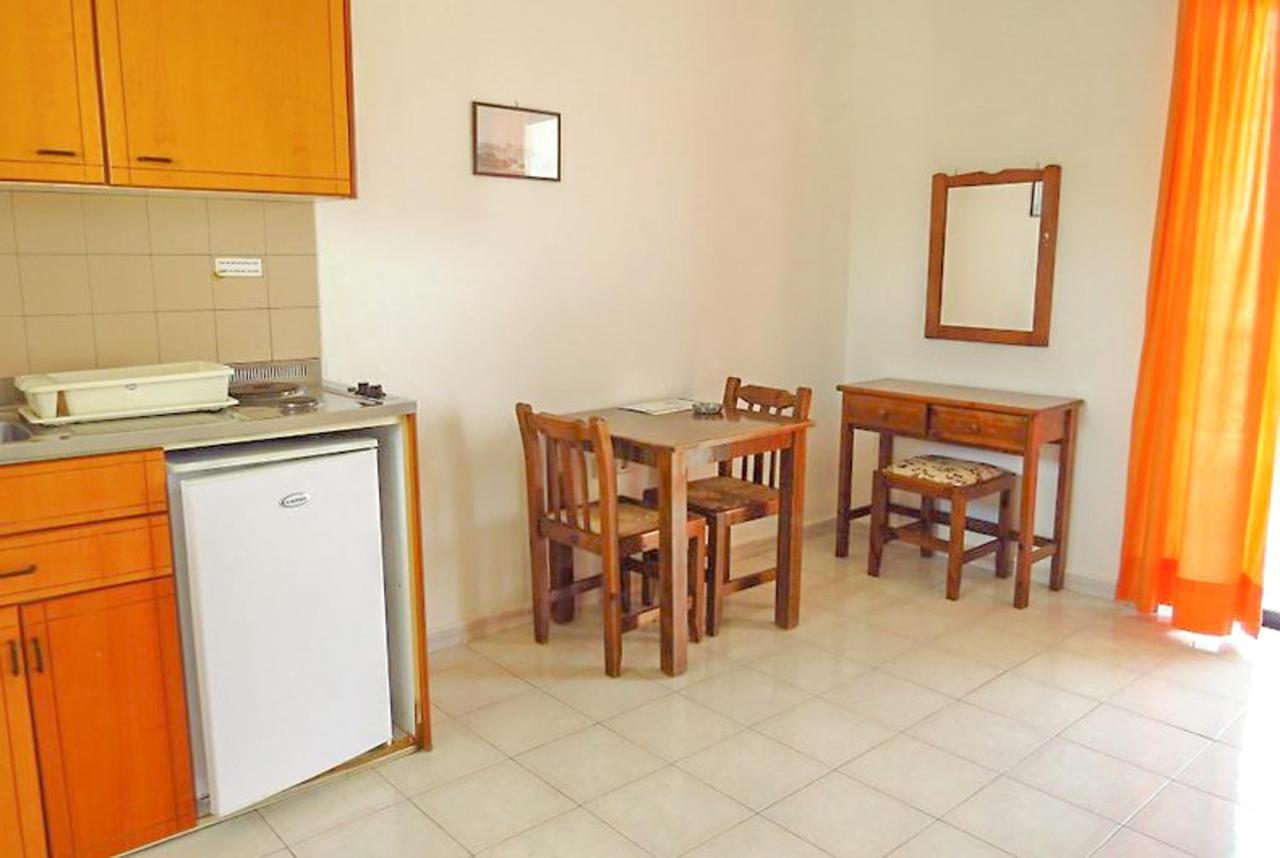 Debbi Appartments And Hotel Ιαλυσός Ρόδος Εξωτερικό φωτογραφία